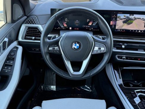 Certified 2024 BMW X5 sDrive40i w/ Premium Package RWD image 14