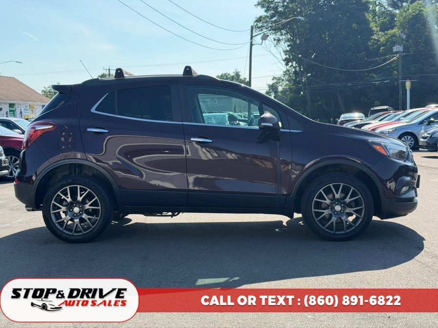 Used 2018 Buick Encore Sport Touring AWD/4WD image 4