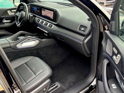 Used 2025 Mercedes-Benz GLE 450 4MATIC image 28