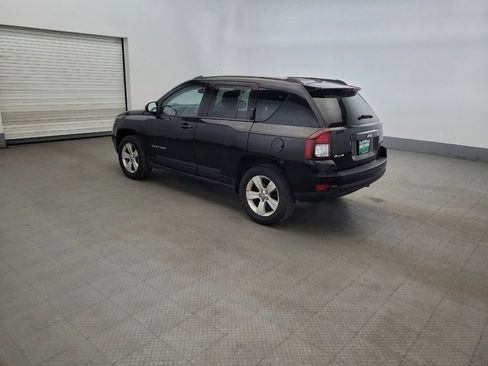 Used 2016 Jeep Compass Latitude AWD/4WD image 3