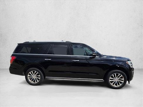 Used 2018 Ford Expedition Max Limited w/ Equipment Group 301A RWD image 4