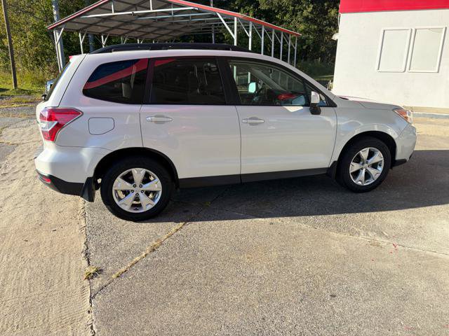 Used 2014 Subaru Forester 2.5i Premium w/ Popular Package #1 AWD/4WD image 10