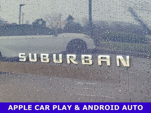 Used 2019 Chevrolet Suburban LT image 7