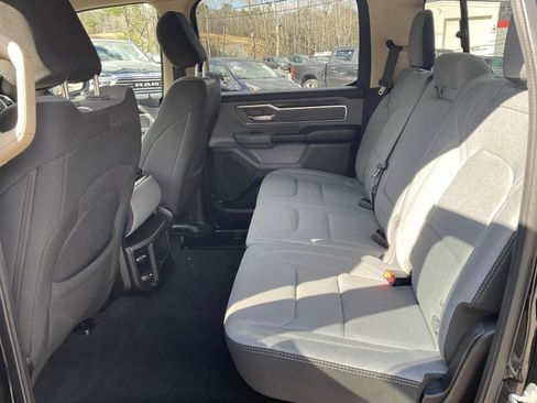 Used 2019 RAM 1500 Big Horn image 11