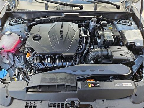 Used 2025 Hyundai Sonata SE image 22