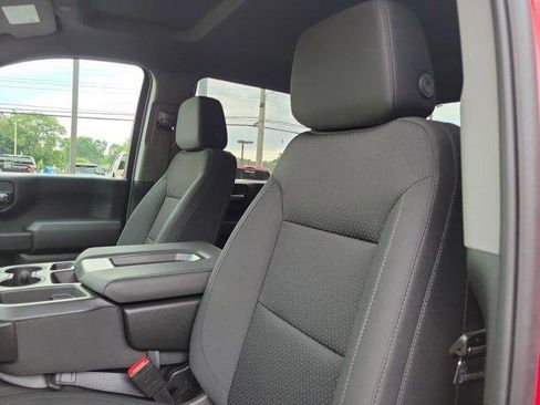 Used 2025 Chevrolet Silverado 2500 Custom AWD/4WD image 24