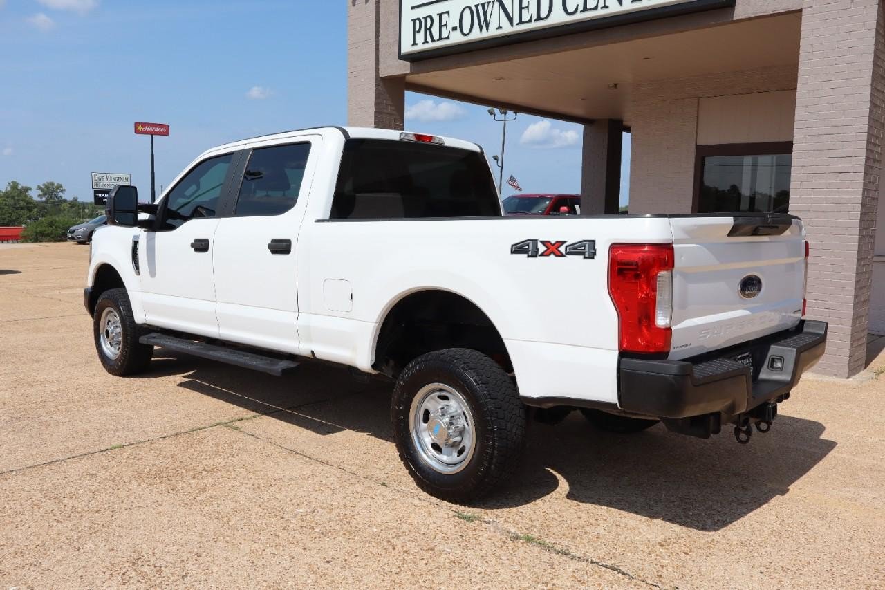 Used 2019 Ford F250 XL w/ Power Equipment Group AWD/4WD image 3