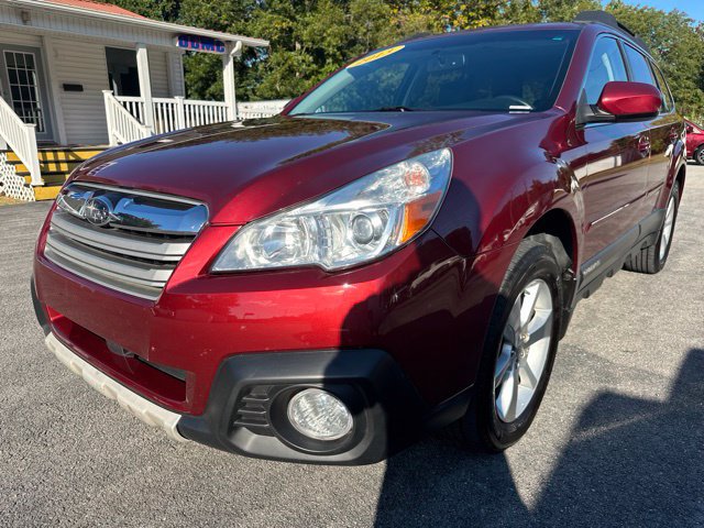 Used 2013 Subaru Outback 3.6R Limited w/ Moonroof Pkg AWD/4WD image 3