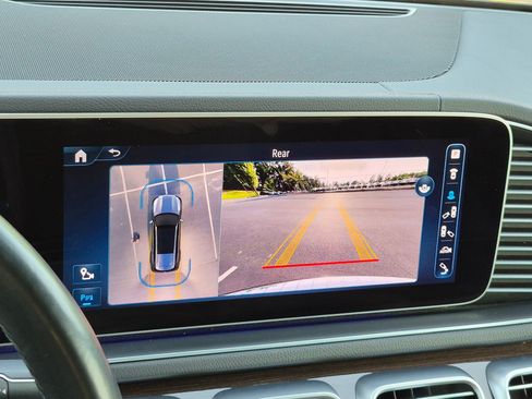 Certified 2024 Mercedes-Benz GLS 450 4MATIC image 26