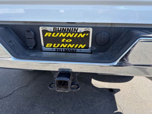 Used 2025 Chevrolet Silverado 2500 LT w/ Convenience Package image 17