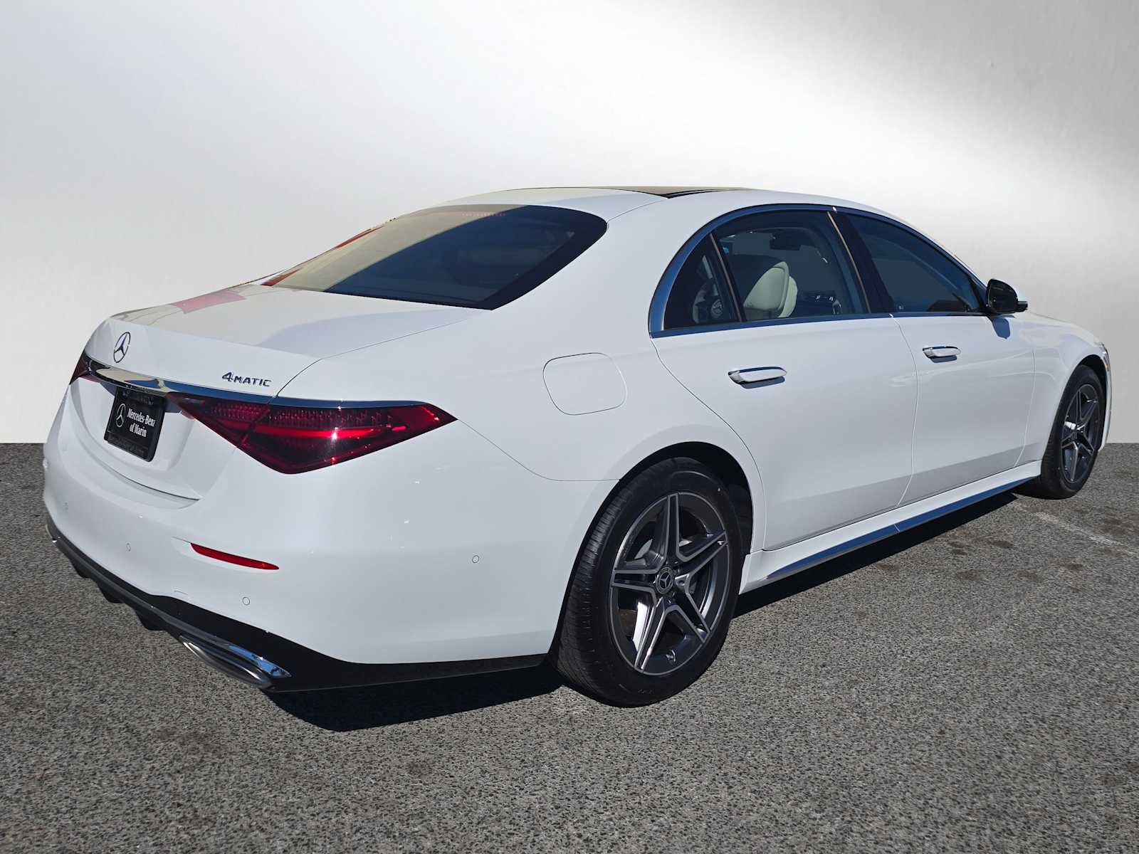 Used 2024 Mercedes-Benz S 580 4MATIC Sedan image 11