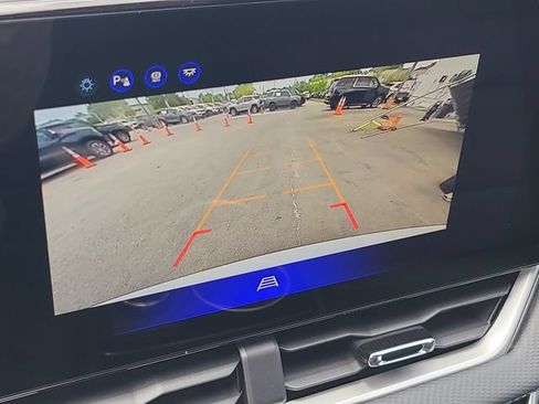 New 2027 Chevrolet Equinox LT FWD image 29