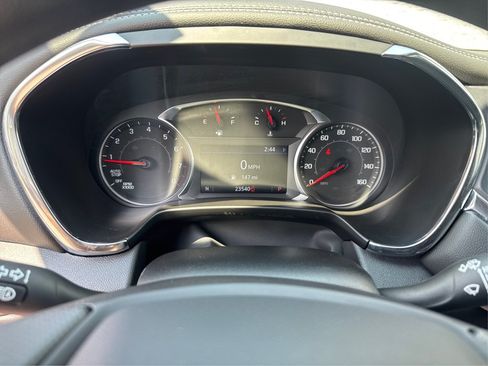 Used 2025 Chevrolet Blazer LT AWD/4WD image 27
