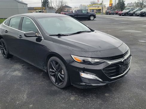 Used 2020 Chevrolet Malibu LT w/ Midnight Edition image 8