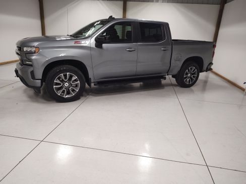 Used 2020 Chevrolet Silverado 1500 RST AWD/4WD image 4