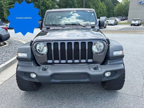 Used 2020 Jeep Wrangler Sport AWD/4WD image 3