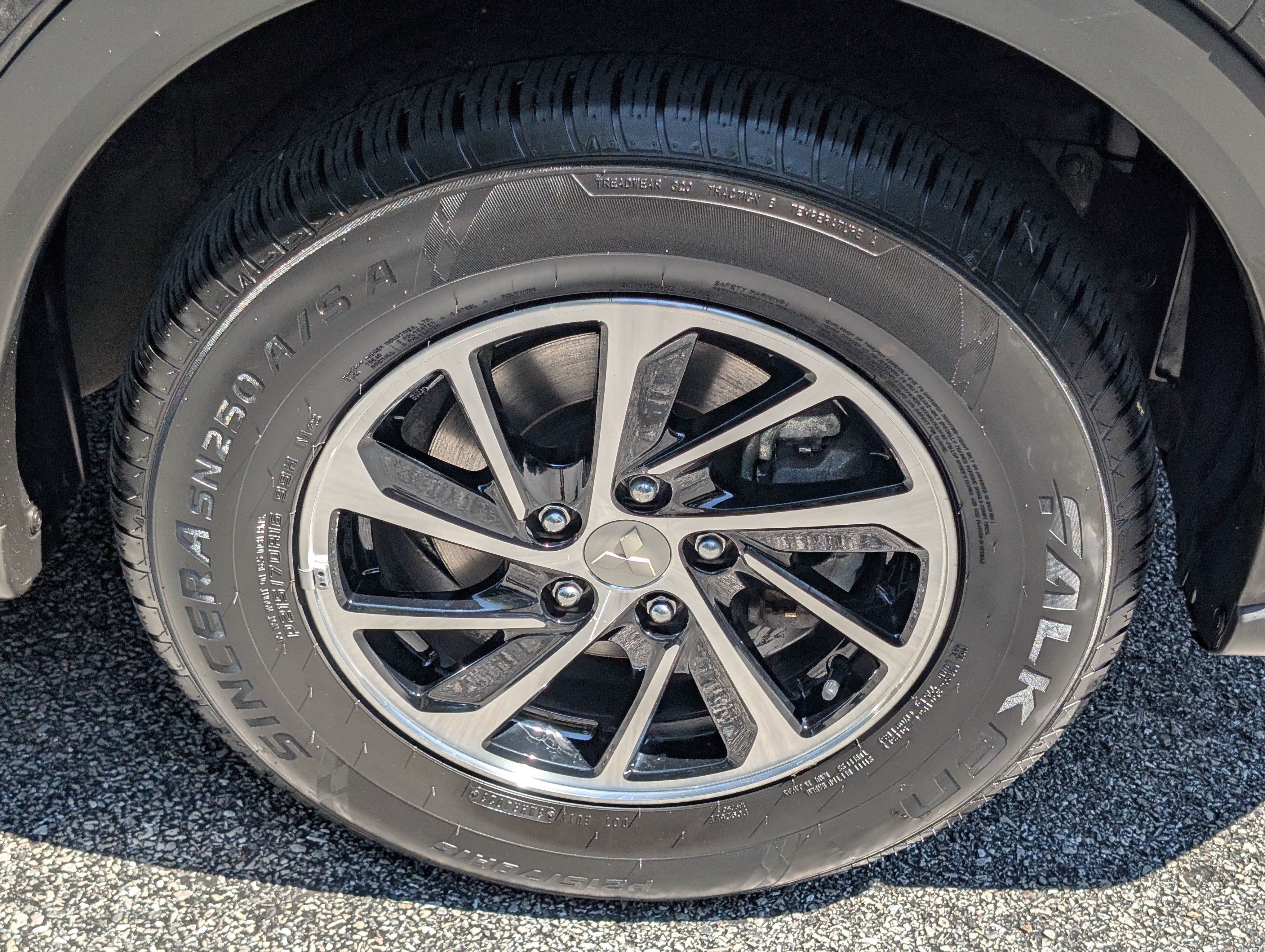 Used 2024 Mitsubishi Eclipse Cross ES AWD/4WD image 9