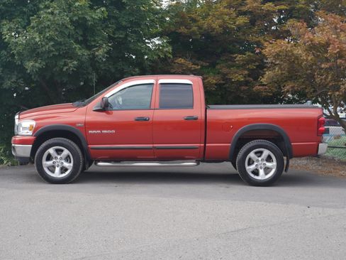 Used 2007 Dodge Ram 1500 Truck SLT w/ Ramcharger Group AWD/4WD image 6