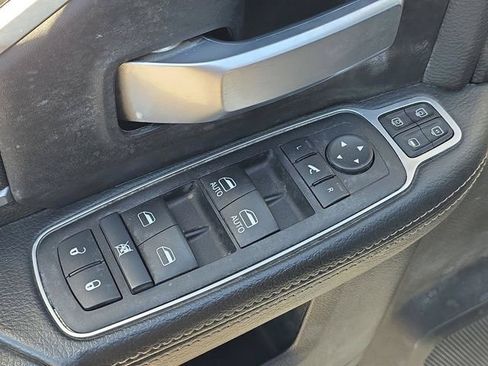 Used 2024 RAM 3500 Big Horn AWD/4WD image 32