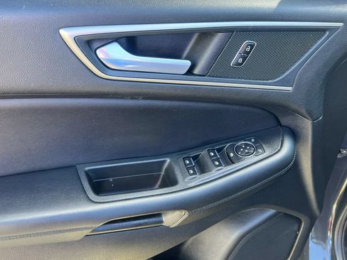 Used 2021 Ford Edge SEL FWD image 12