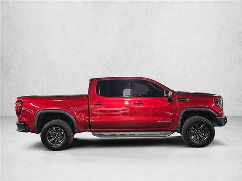 Used 2024 GMC Sierra 1500 AT4X AWD/4WD image 4