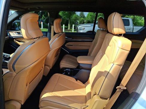 Certified 2023 Jeep Grand Cherokee L Summit w/ Advanced Protech Group IV image 20