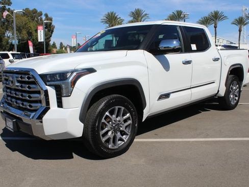 Used 2025 Toyota Tundra 1794 Edition AWD/4WD image 9