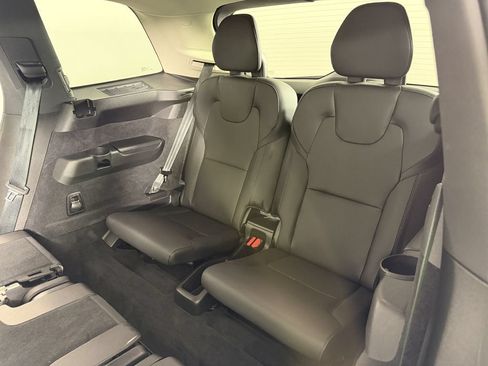 Used 2021 Volvo XC90 T6 Momentum w/ Climate Package AWD/4WD image 19