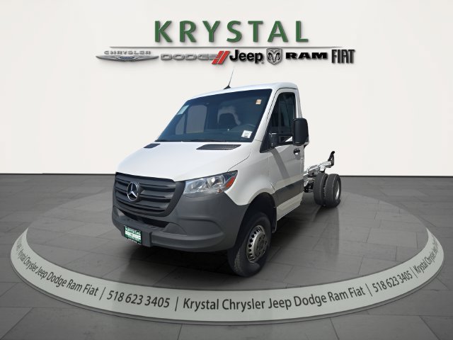 Used 2023 Mercedes-Benz Sprinter 3500 image 3