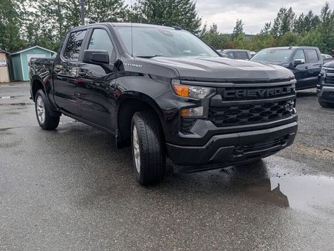 Used 2022 Chevrolet Silverado 1500 Custom AWD/4WD image 7