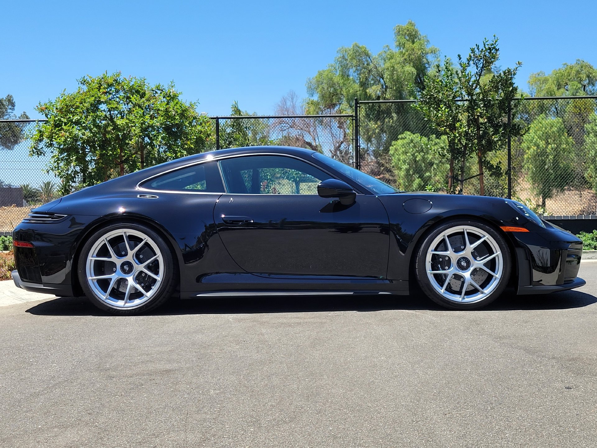 Used 2026 Porsche 911 GT3 RWD image 8