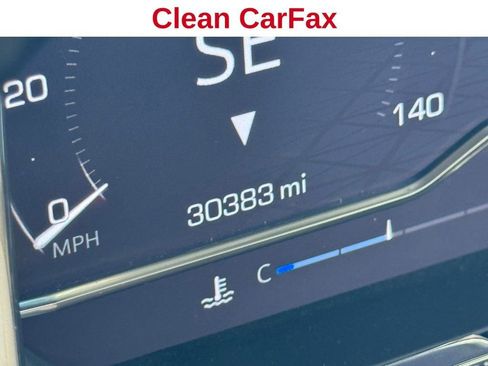 Used 2024 GMC Sierra 1500 SLT image 3