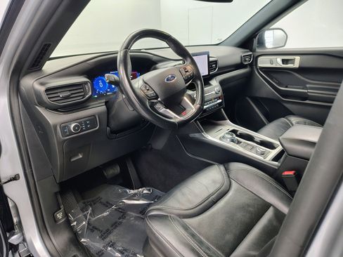 Used 2020 Ford Explorer ST image 50