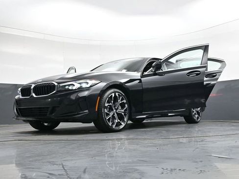 New 2026 BMW 330i Sedan w/ Premium Package image 27