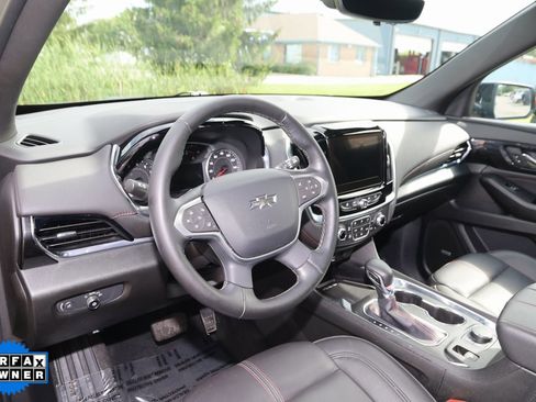 Used 2023 Chevrolet Traverse RS w/ LPO, Floor Liner Package image 34