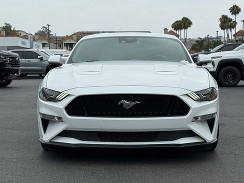 Used 2022 Ford Mustang GT RWD image 3