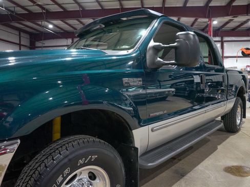Used 1999 Ford F250 XLT image 39