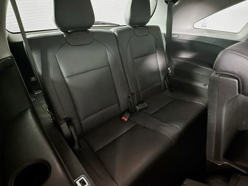 Used 2020 Acura MDX SH-AWD image 28