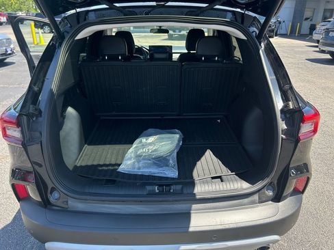 Used 2024 Ford Escape SE FWD image 27