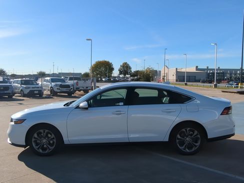 Certified 2024 Honda Accord EX image 7