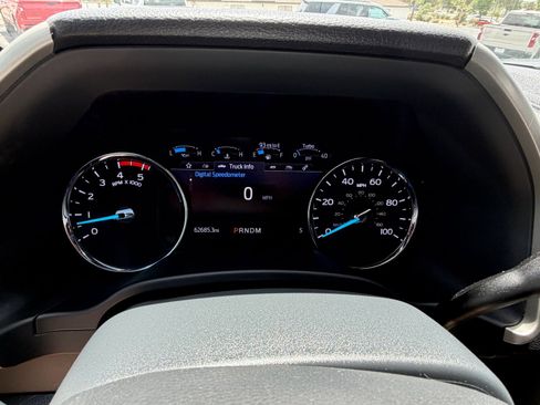 Used 2022 Ford F350 Lariat w/ Lariat Value Package AWD/4WD image 9