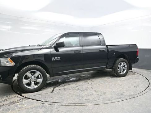 Used 2018 RAM 1500 Express w/ Express Value Package image 3