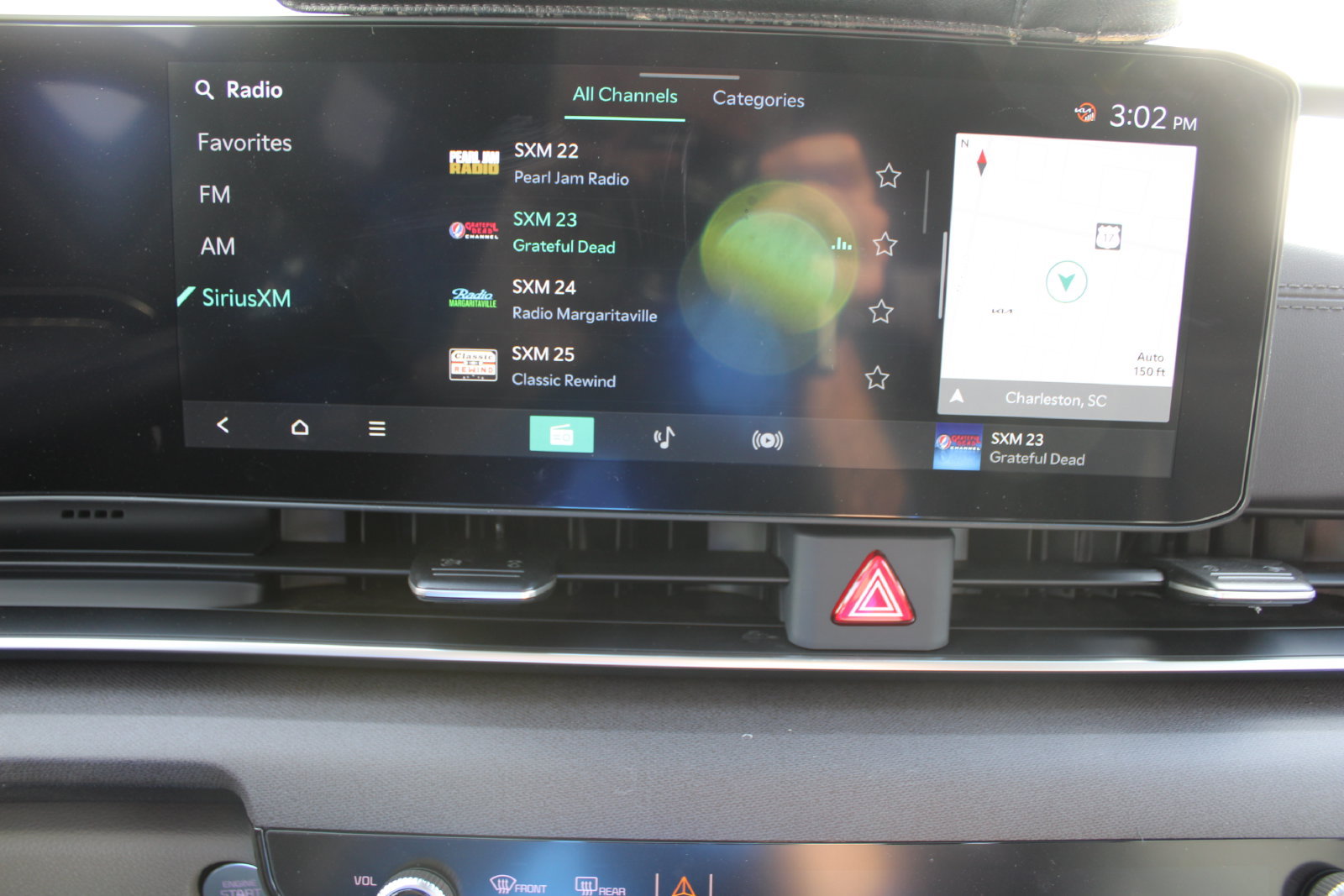 New 2026 Kia Carnival EX FWD image 50