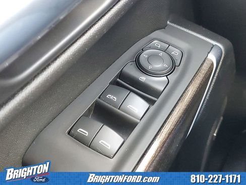 Used 2021 Chevrolet Silverado 1500 RST w/ Redline Edition AWD/4WD image 14