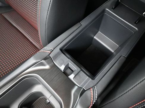 New 2026 Nissan Kicks SR image 31