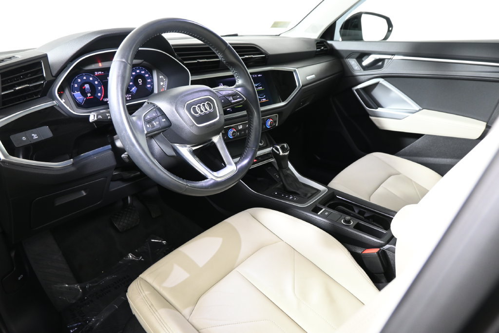 Used 2019 Audi Q3 2.0T Premium Plus w/ Premium Plus Package AWD/4WD image 15