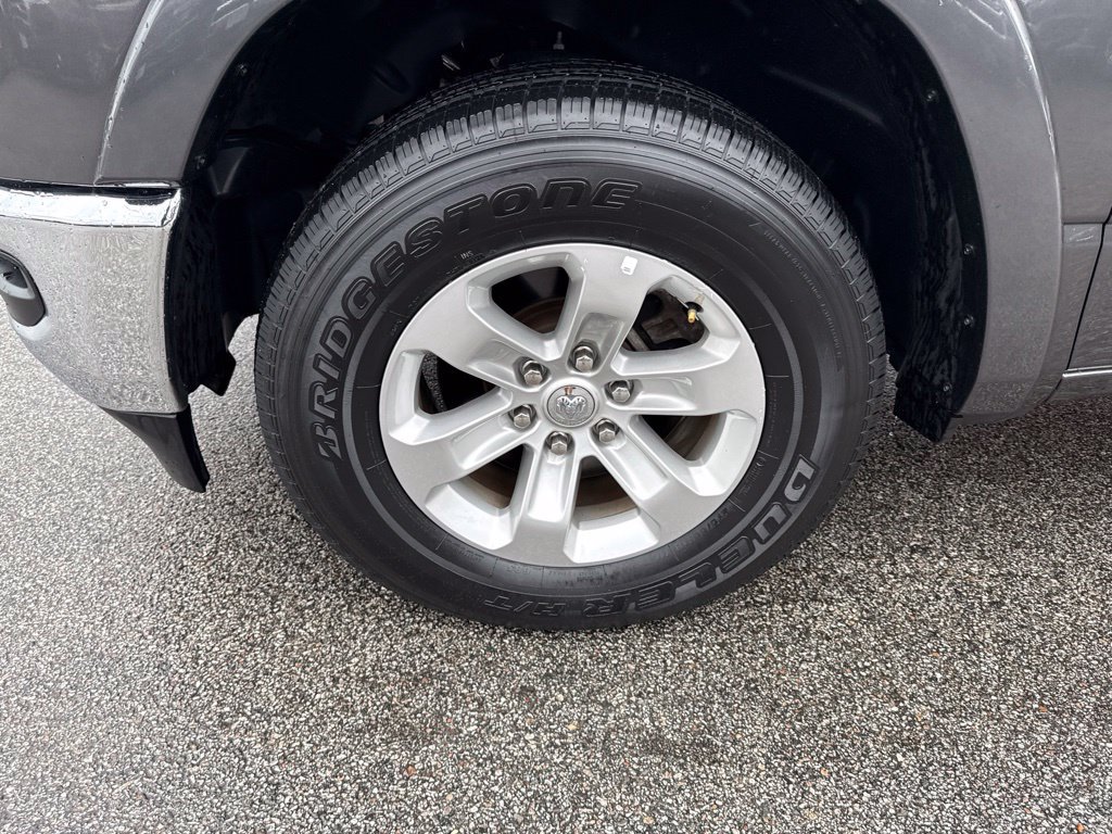 Used 2022 RAM 1500 Laramie AWD/4WD image 9