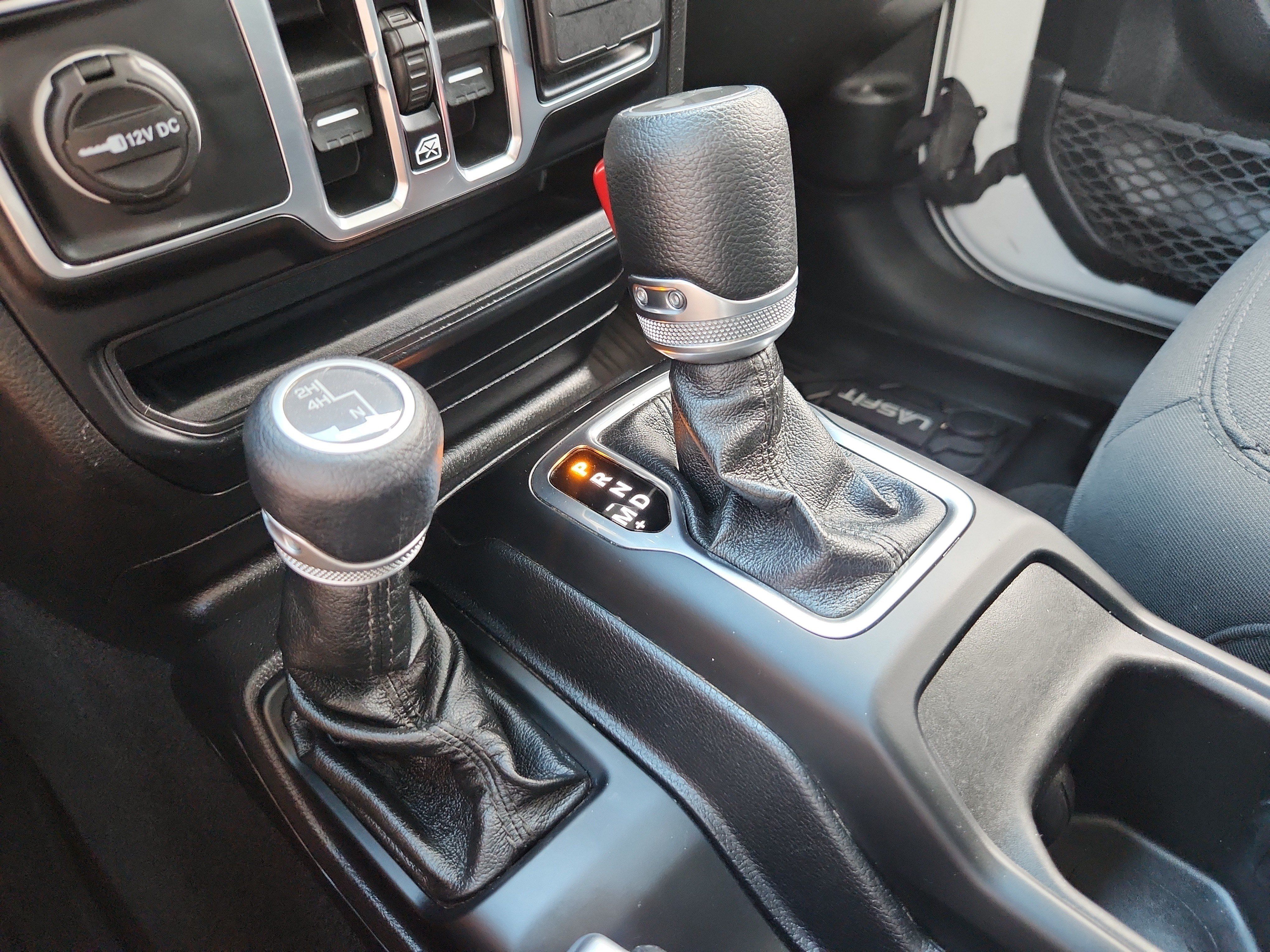 Used 2021 Jeep Wrangler Unlimited Sport AWD/4WD image 23