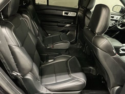 Used 2020 Ford Explorer ST w/ Premium Technology Package image 19