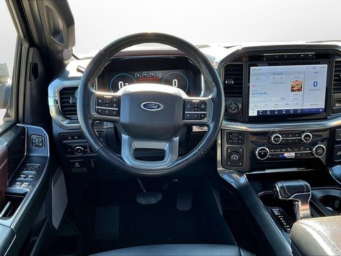 Used 2022 Ford F150 Lariat w/ Equipment Group 502A High image 5